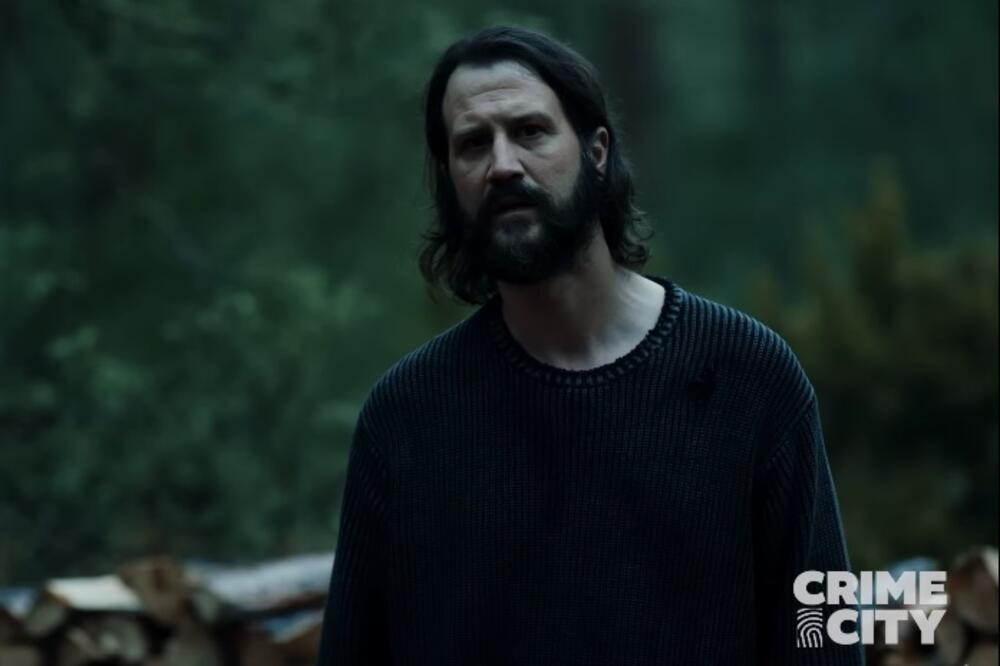 Stefan Kapičić rame uz rame sa Kijanu Rivsom