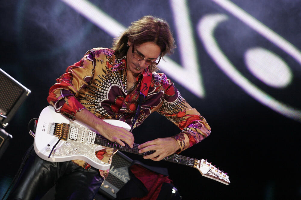 Stiv Vaj se prisjetio susreta s Brajanom Mejom