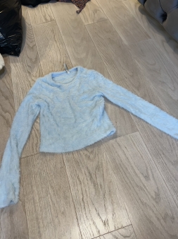 Stradivarius top S novo