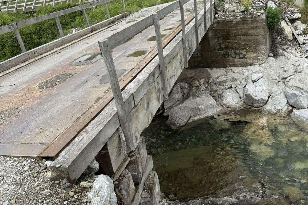 Strah od obilne kiše: Vrlo nestabilni most na rijeci Pčinji vjerovatno neće skoro biti zamijenjen novim