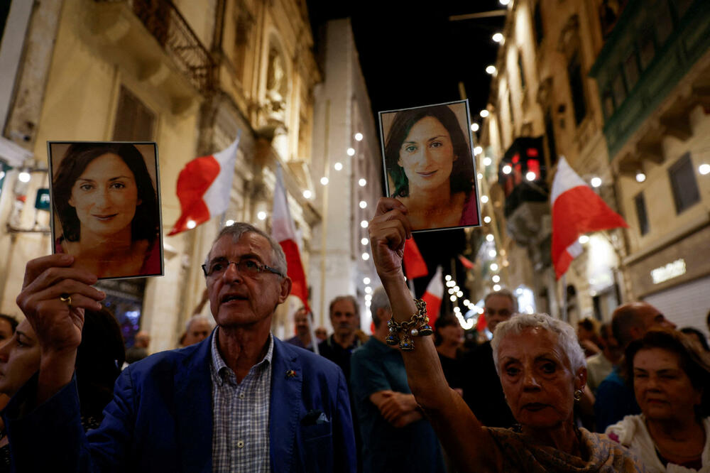 Sud na Malti osudio dvojicu muškaraca na doživotni zatvor zbog ubistva novinarke Dafne Karuane Galicije