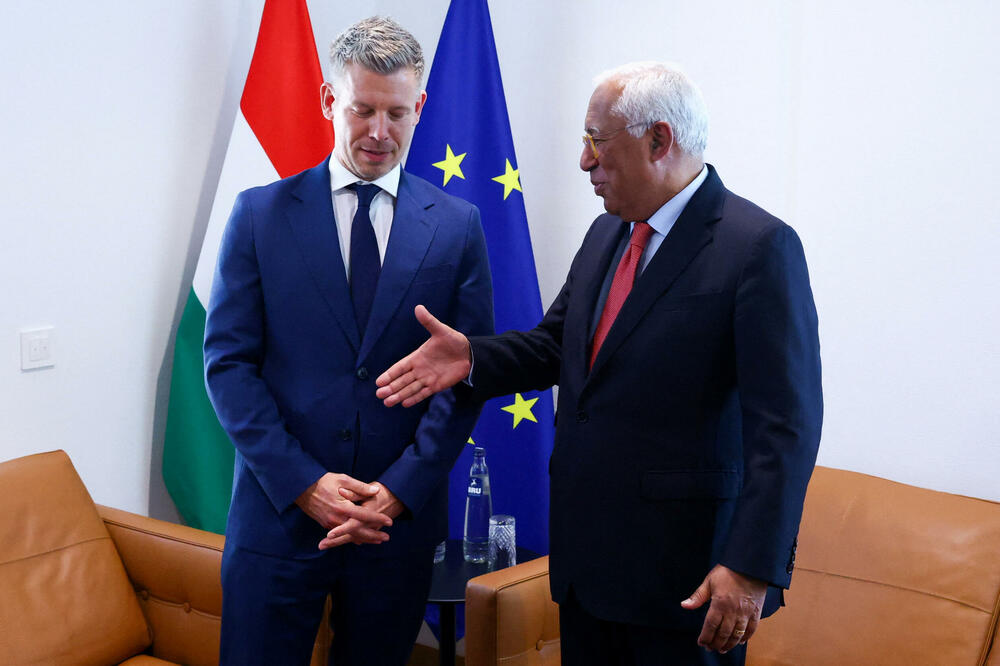 Tajkuni bliski Orbanu navodno iznose milijarde forinti iz zemlje, Mađar očekuje deset milijardi eura od EU