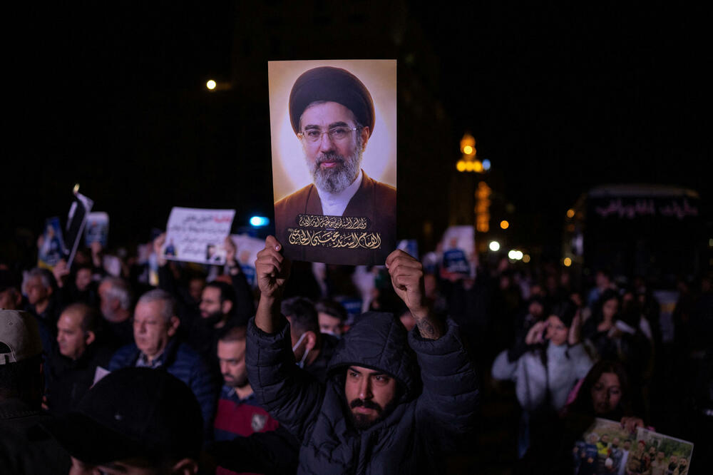 Tajms: Iranski vrhovni vođa "bez svijesti i prima terapiju u Komu"