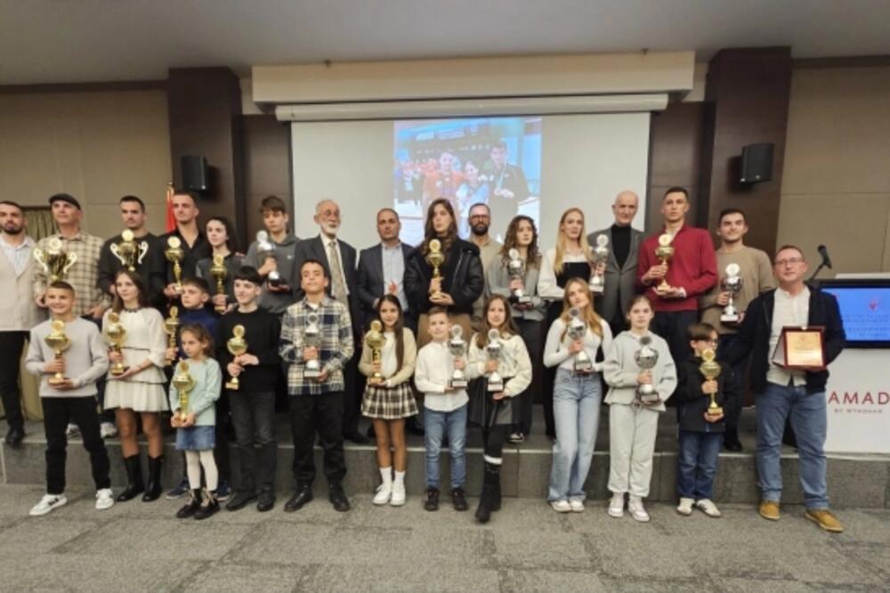 Tekvondo: Godina u znaku Andree Beširaj i Zinedina Bećovića