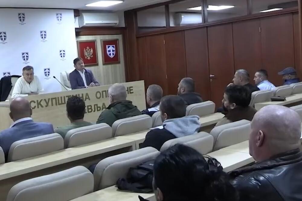 Termoelektrana i Rudnik guše mali biznis: Ugostitelji Pljevalja traže da Opština subvencioniše zarade zaposlenih