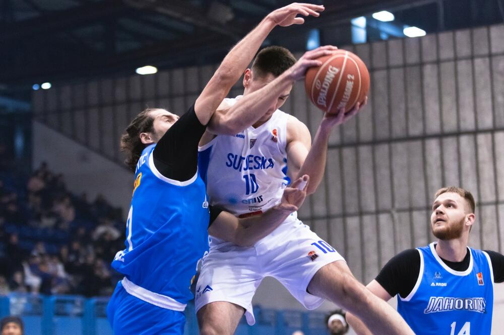 Težak poraz Sutjeske u Skoplju i kraj snova o ABA ligi