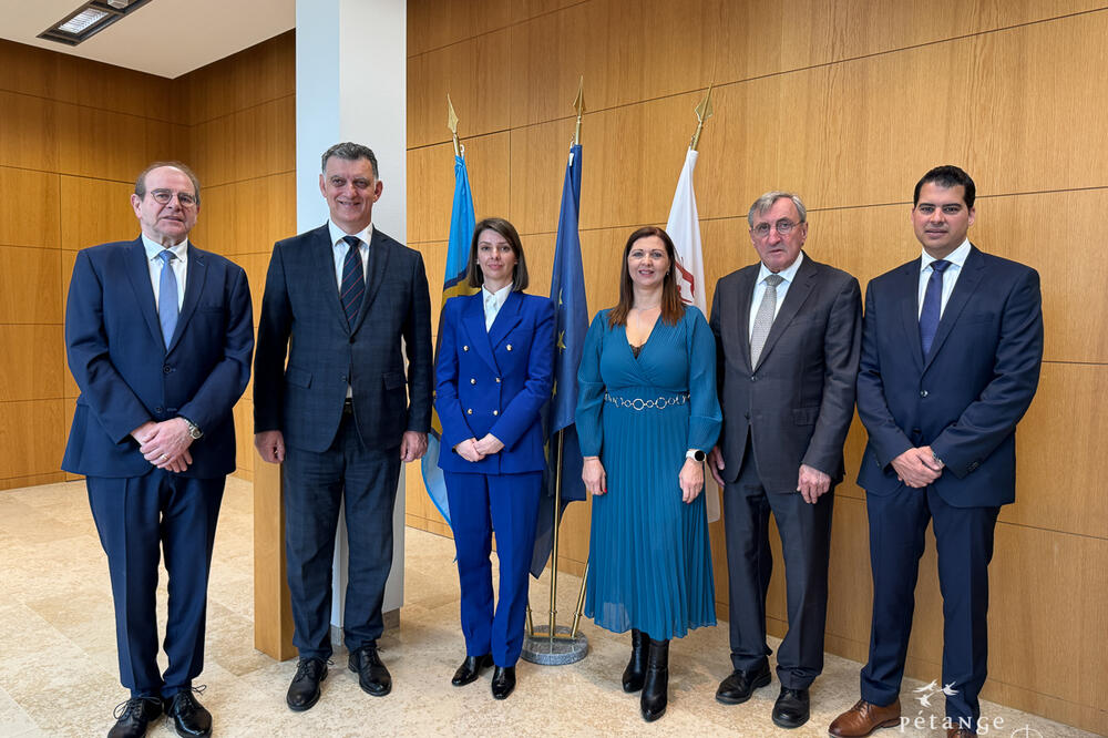 Tivat i Petanž ozvaničili bratimljenje