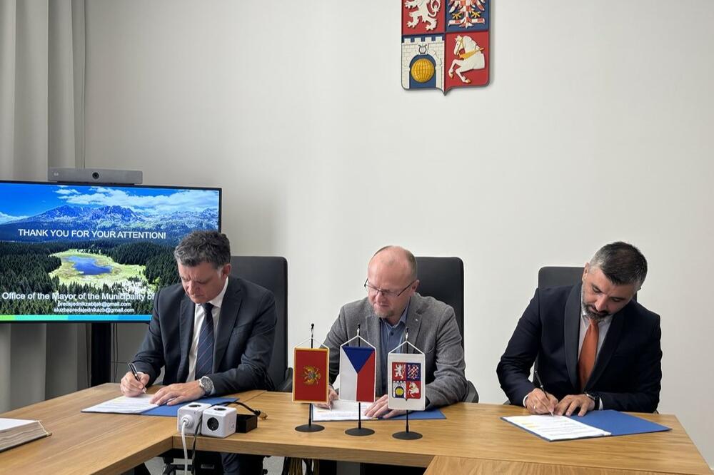 Tivat i Žabljak potpisali Memorandum o saradnji sa Pardubičkom regijom iz Češke Republike