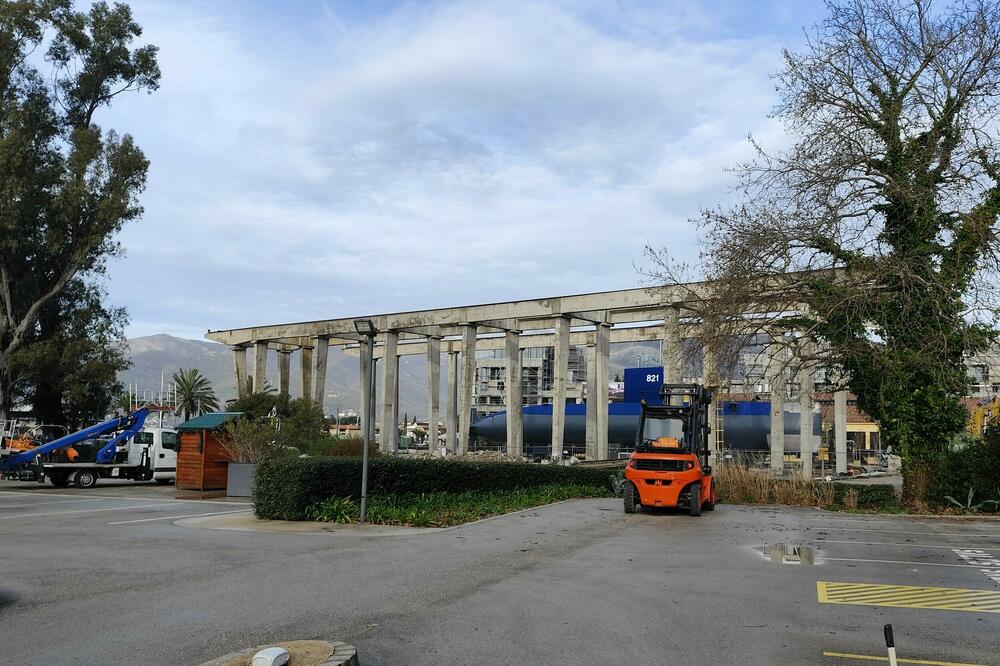 Tivat: Uništili baštinu zbog kvadrata