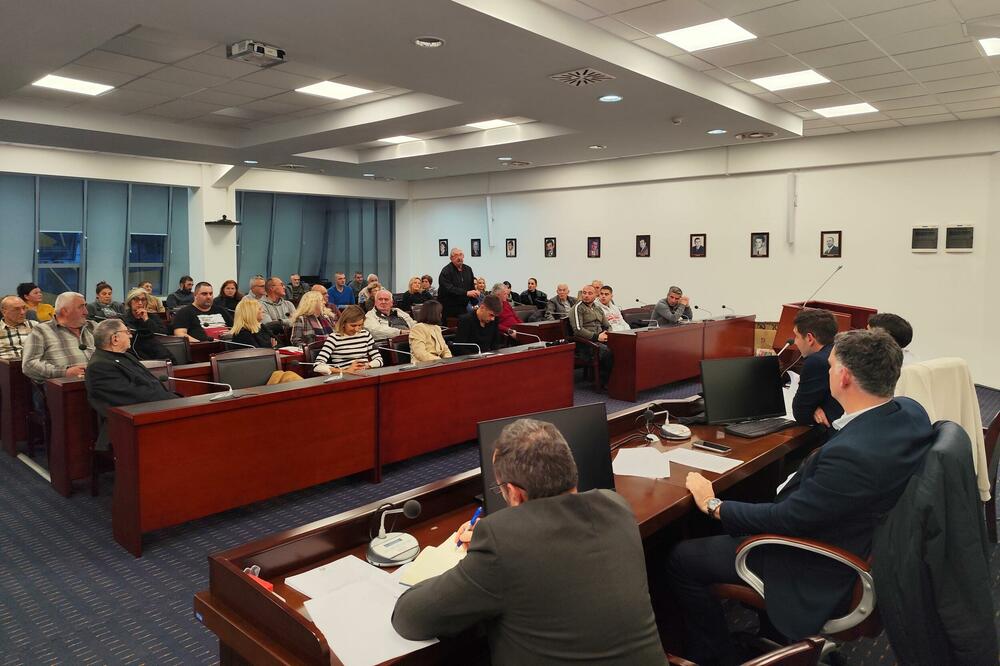 Tivćani protiv gradskog bulevara, u Opštini tvrde da bez toga nema razvoja grada