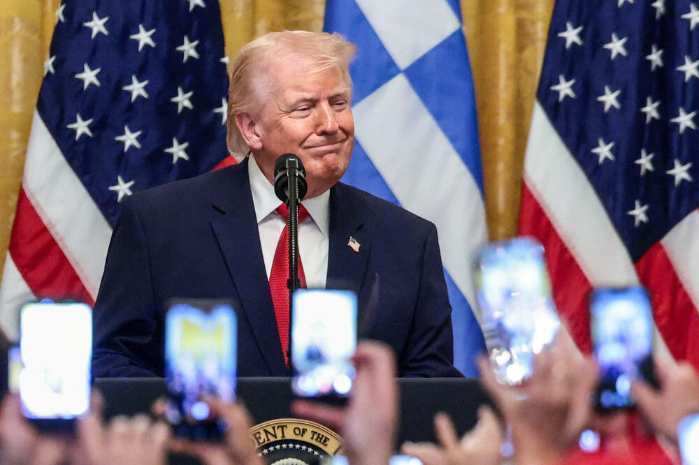 Trampov potpis biće na papirnim novčanicama, a lik na zlatnicima