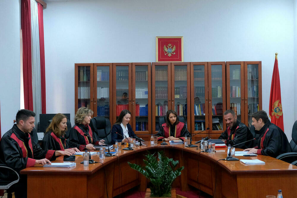 Traže izjašnjenje o neradnoj nedjelji: Ustavni sud uzeo u razmatranje novu inicijativu Unije poslodavaca