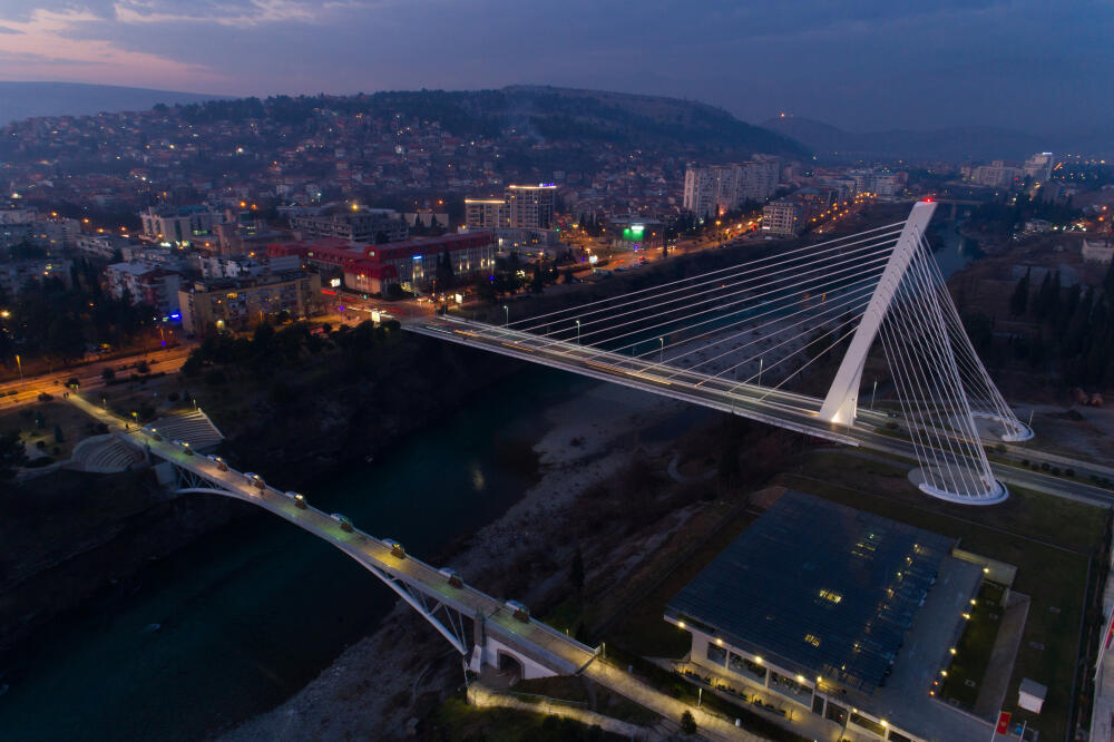 Traže poništenje rang liste i novi javni poziv za zakup kućica na Novogodišnjem pazaru u Podgorici