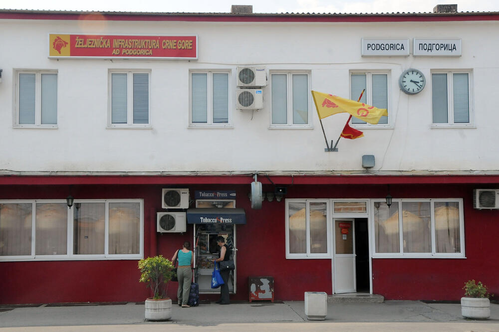 Trezor uplatio Željezničkoj infrastrukturi 3,75 miliona eura, radnici sada mogu da prime zakašnjele plate