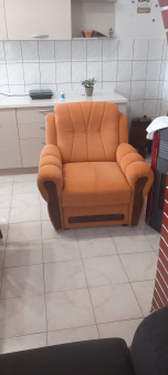 Trosed dvosed fotelja