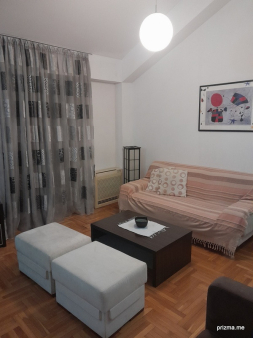 Trosoban duplex,Kod Hrama