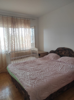 Trosoban stan u blizini City kvarta