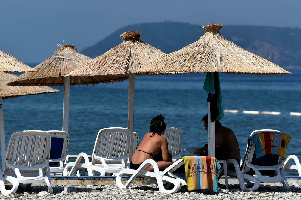 Turisti više nisu bankomat