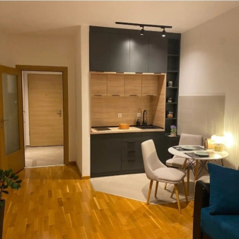 Tuski put, opremljena garsonjera, 30m2