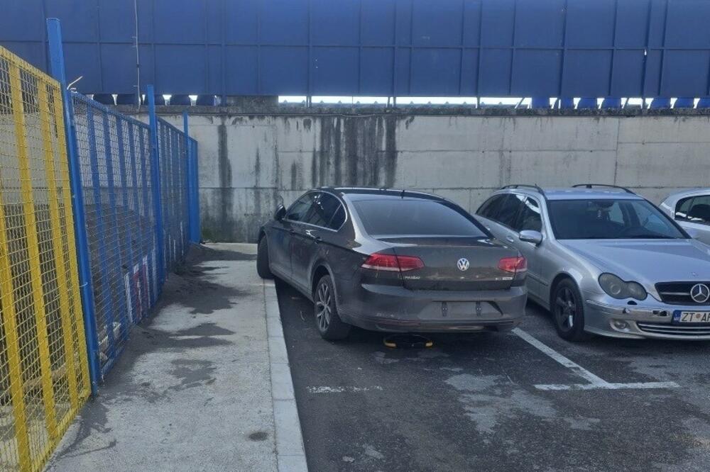 Tužioci će tražiti ko je skidao tablice sa vozila podgoričkog "Parking servisa"