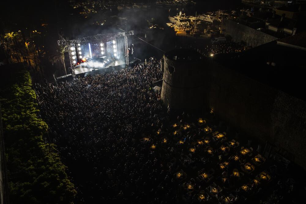 U Budvi svečano otvorena ljetnja sezona