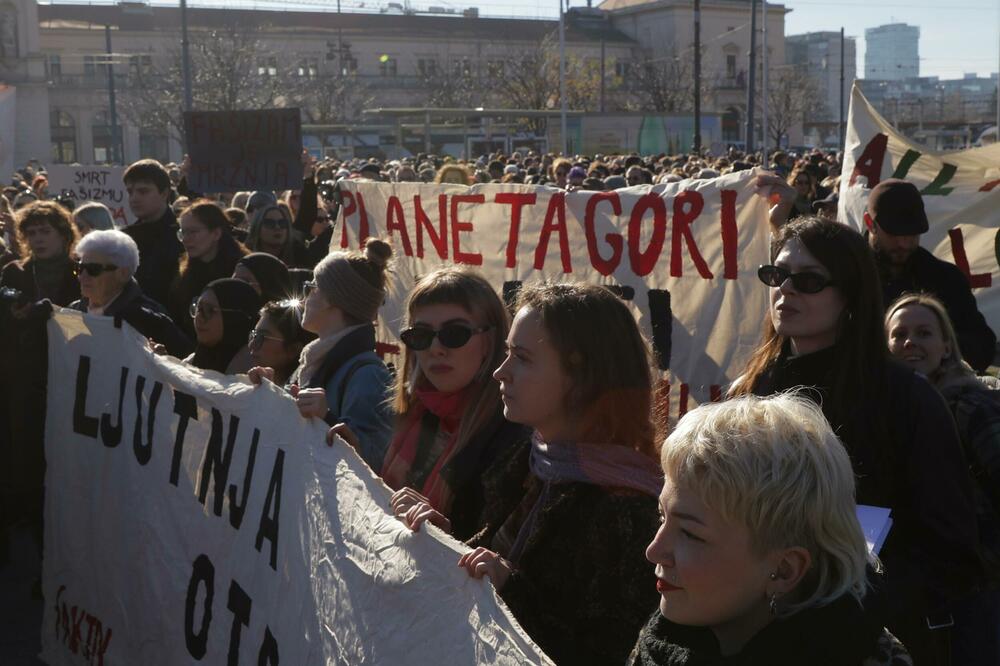 U Hrvatskoj antifašistički marševi, protest u Zagrebu