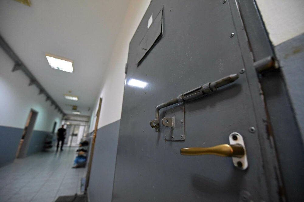 U Istražnom zatvoru 56 pritvorenika štrajkuje glađu