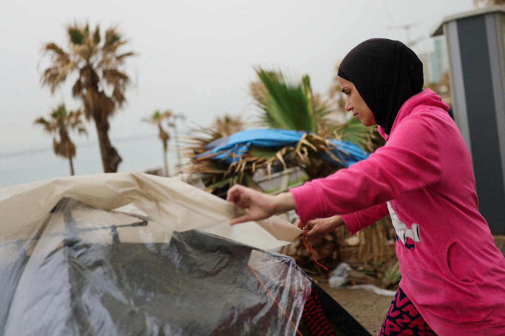 U Libanu zbog izraelskih napada za deset dana raseljeno više od 800.000 osoba