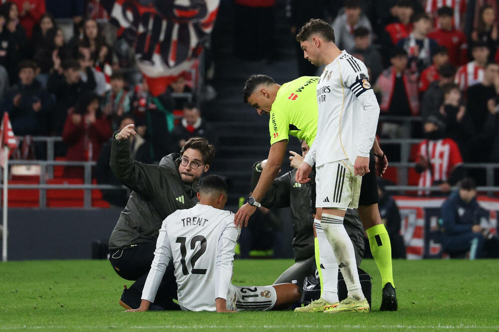 U Liverpulu blistao, u Realu stalno povrijeđen: Nova pauza za Aleksander-Arnolda