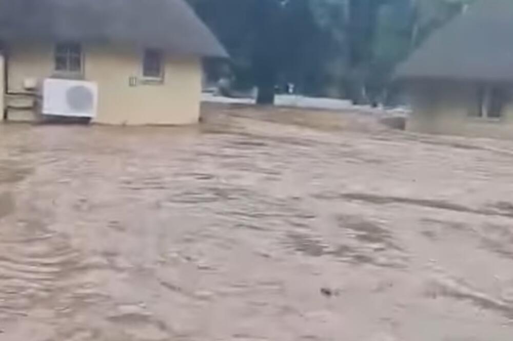 U poplavama u Južnoj Africi poginulo 19 osoba, zatvoren nacionalni park Kruger