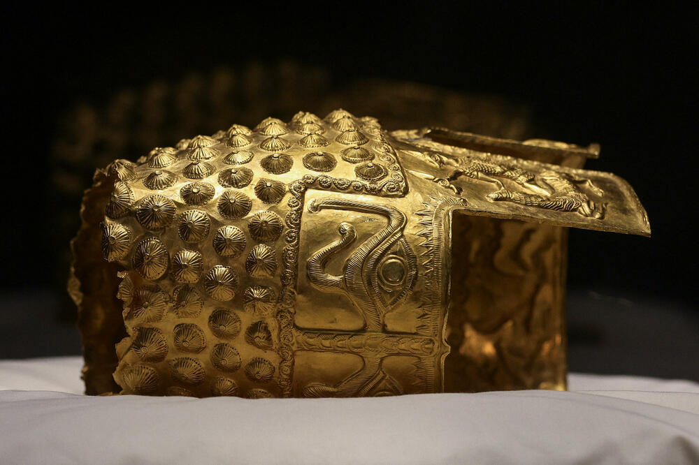 U Rumuniju vraćen zlatni šlem star 2.500 godina koji je bio ukraden