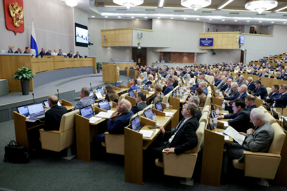 U Rusiji donijet zakon o kažnjavanju onih koji na internetu traže "ekstremističke materijale"
