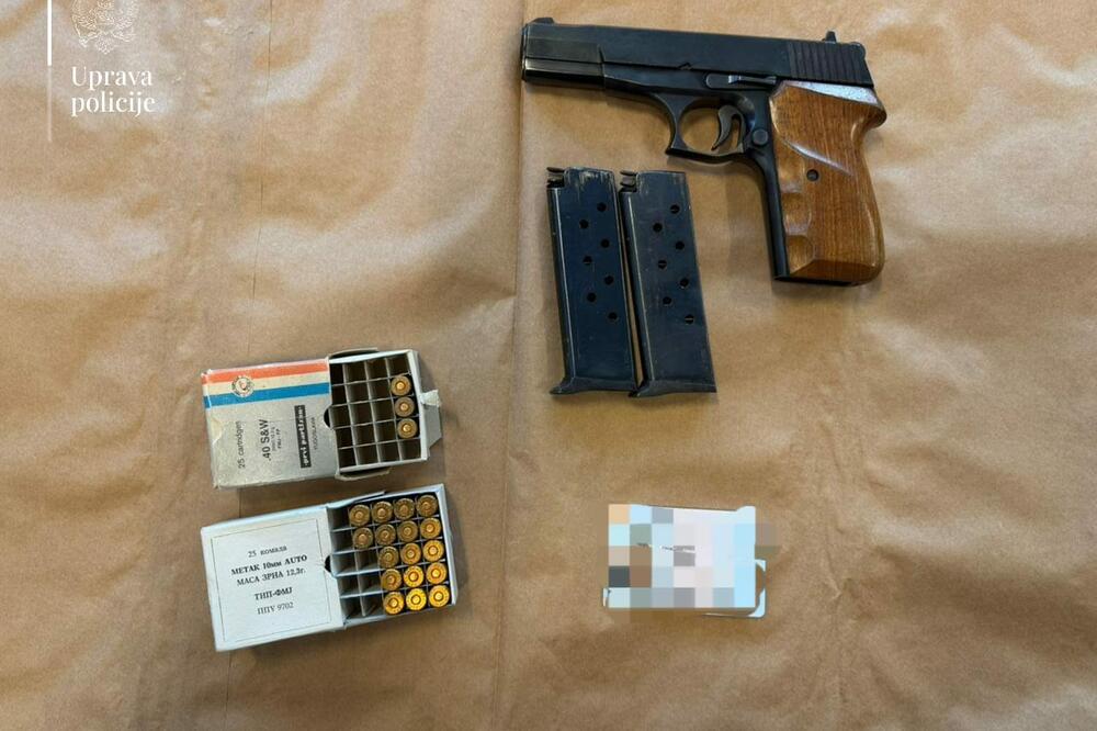 U Zeti od operativno interesantne osobe oduzeti pištolj, blindirana vozila, prsluk
