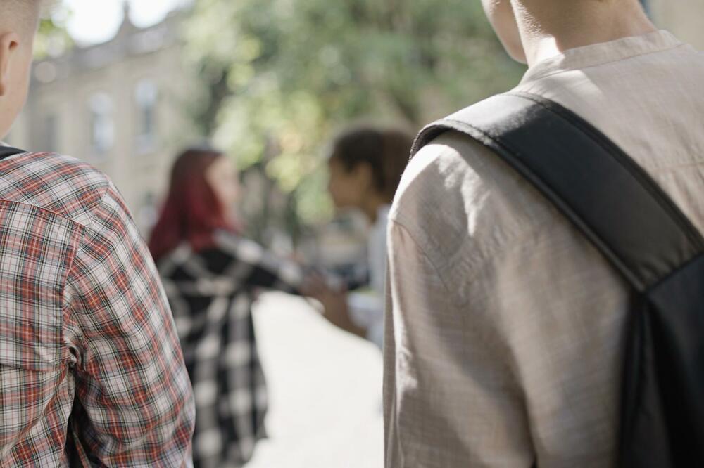 Učenice nikšićke škole koje su akterke viralnog snimka biće kažnjene zbog tuče