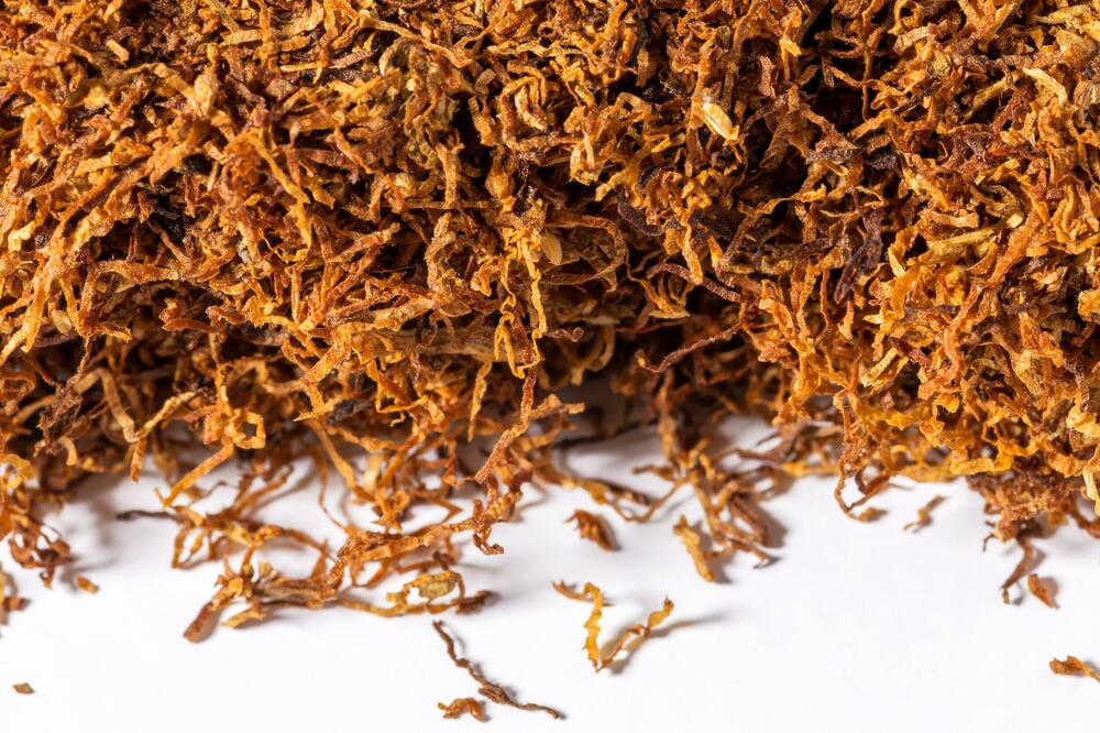 Ulcinj: U vozilu pronađeno 20 kilograma rezanog duvana, krivična prijava protiv jedne osobe