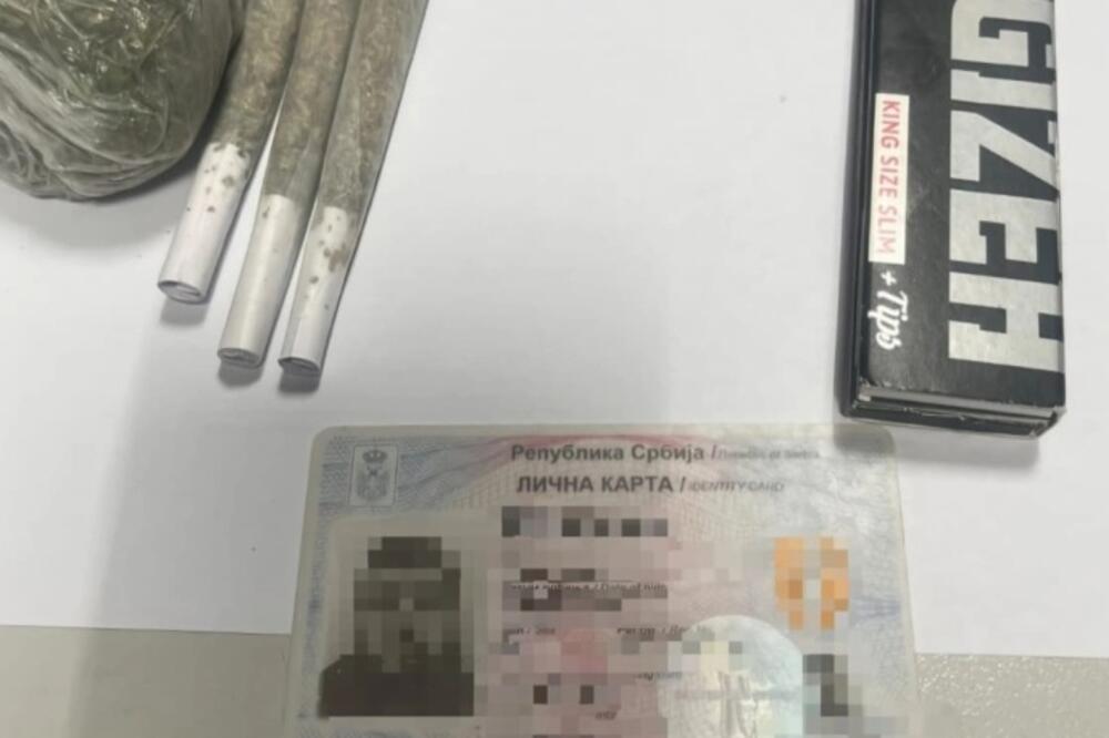 UP: Kod državljanina Srbije pronađena marihuana, bio pozitivan i na kokain, protjeran iz Crne Gore