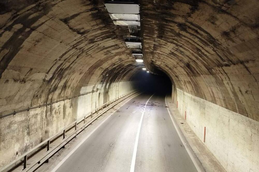 Uprava za saobraćaj: Tunel Mogren dobio javnu rasvojetu, vrijednost projekta 330.000 eura bez PDV-a