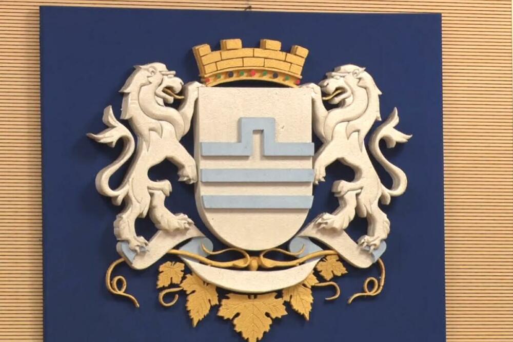 Usvojena ali stopirana odluka o subvencijama za produženi boravak djece