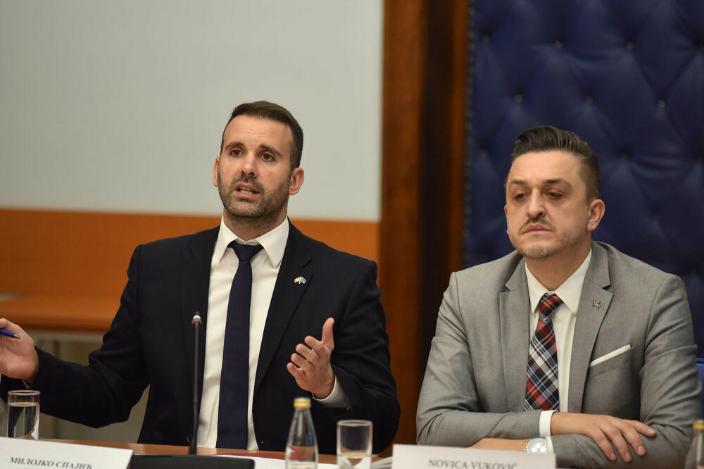 Vanredno zasjedali pred ponoć da bi povećali akcizu