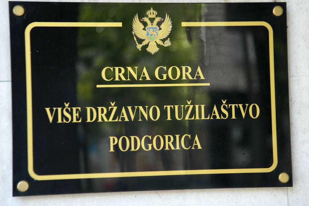 VDT Podgorica: Aktivnosti povodom zaplijena većih količina droga u inostranstvu, krivične prijave protiv 10 osoba