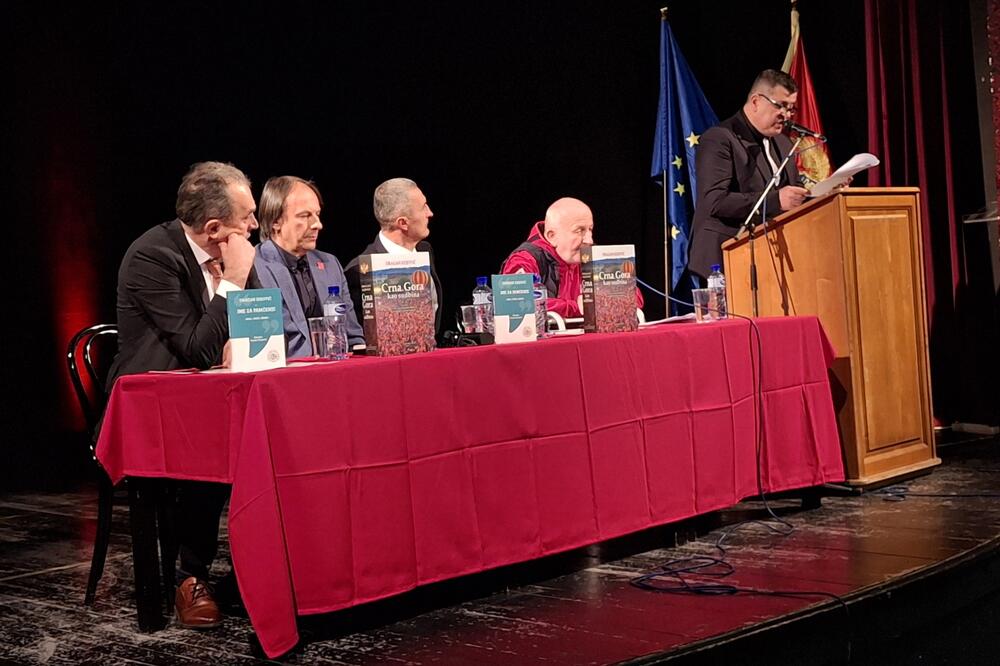 Veče posvećeno Draganu Kujoviću: &ldquo;Profesor, filozof i državnik, koji je živio ideju nezavisne Crne Gore&rdquo;
