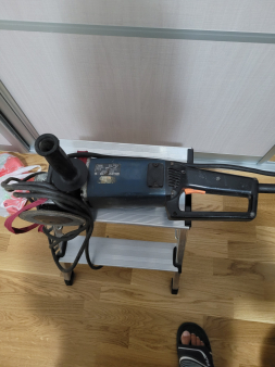 Velika bušilice marke AEG