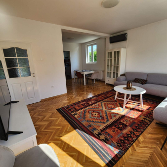 Vila od 250m2, Zagorič