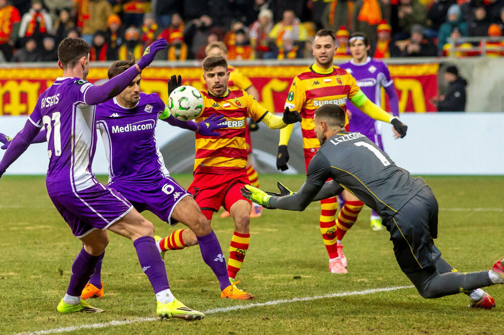 "Viola" se izvukla protiv Poljaka, kraj za Jovetića i Erakovića