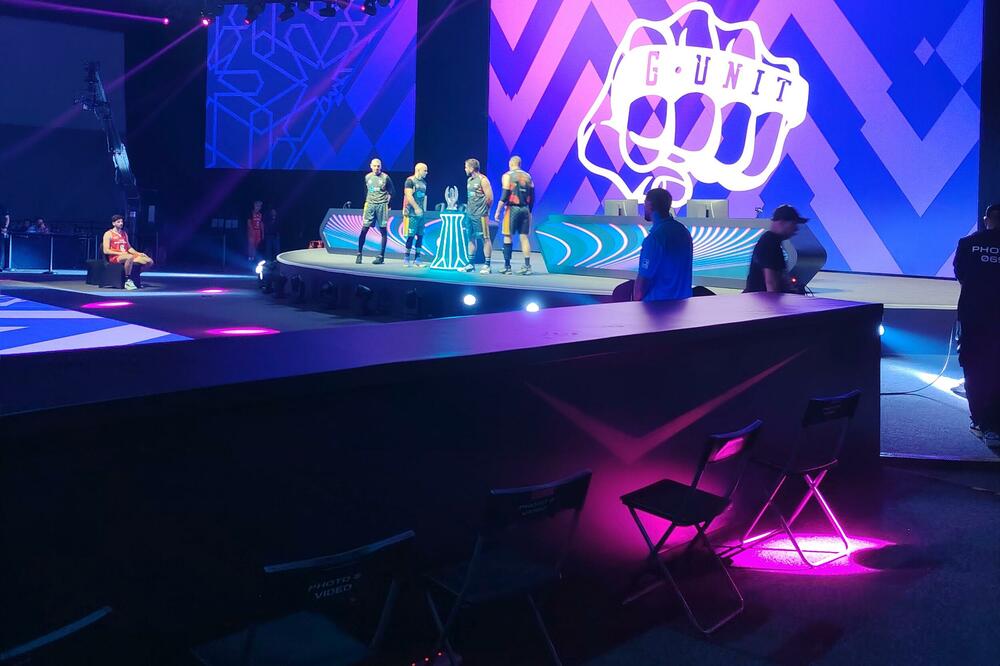 Virtuelni minus presudio G Unitu