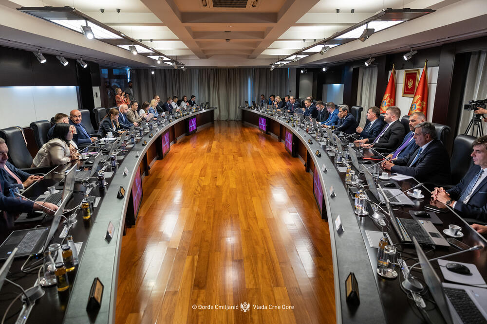 Vlada: Prostorni plan po pe-esu