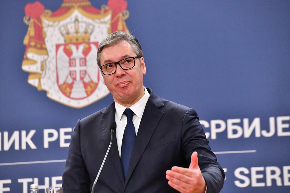 Vučić prozvao Ljajića nakon događaja u Novom Pazaru, on poručuje: „Nama ne trebaju obezbjeđenja i etničke tenzije“