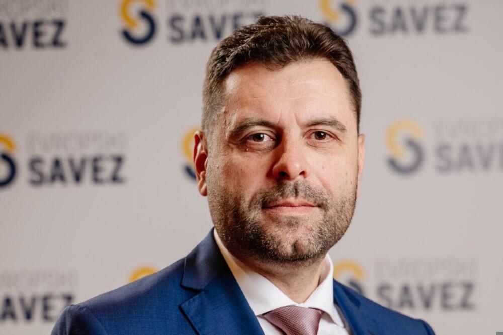 Vujović: Uzalud non pejper i stav Venecijanske komisije - oni će po starom