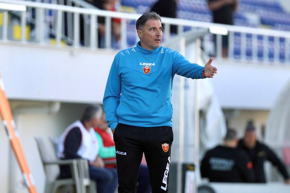 Vukčević objavio spisak za mečeve protiv BiH