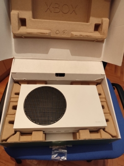 Xbox series s + elite controller kao novo